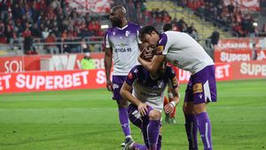 Echipament de colecție pentru FC Argeș în meciul cu Sepsi! Ce tricouri vor purta piteștenii pentru a marca 50 de ani de la victoria cu Real Madrid | VIDEO