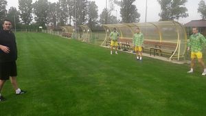 UTA și CS Mioveni au început antrenamentele în grupuri de câte patru jucători după ce testele împotriva SARS-CoV-2 au ieșit negative | FOTO