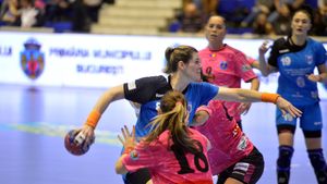 Corona Brașov - Măgura Cisnădie, scor 29-31, în etapa a 18-a din Liga Națională feminină de handbal