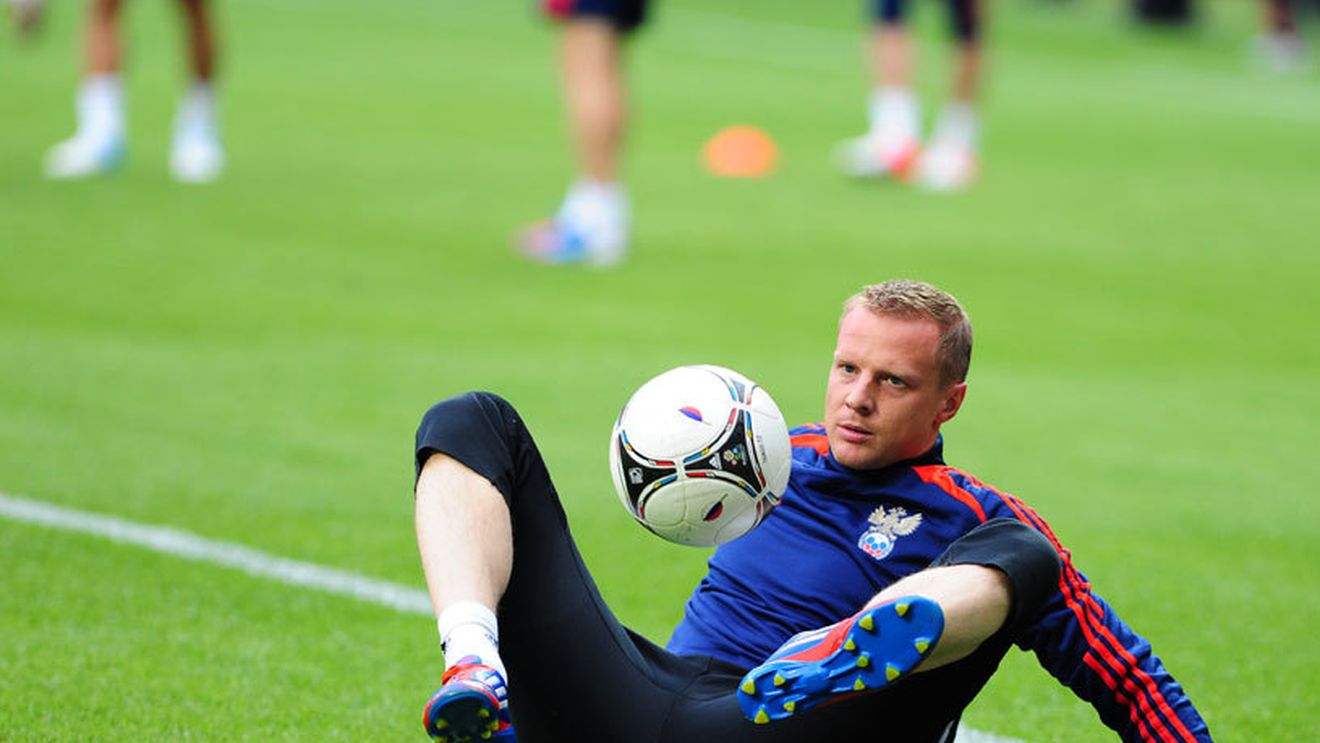 AC Milan și Dortmund se bat să ia în iarnă gratis un portar de 20 de milioane de euro! Akinfeev este ținta granzilor Europei