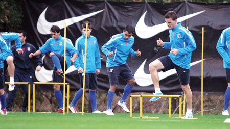 Amenzi usturătoare pentru fotbaliști: 500 de euro la Kg în plus!