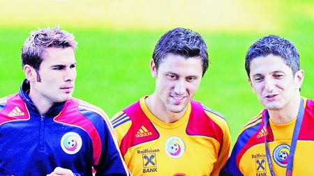 Atacăm Bosnia cu "renegații"!** Mutu revine la națională