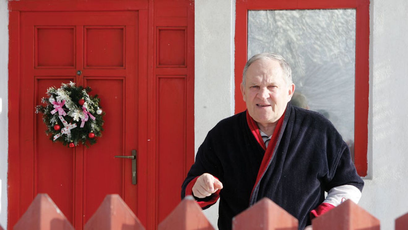 Dinamo, încă o lovitură grea! A murit marele Mircea Stoenescu, „jandarmul” lui Dobrin: „Am pierdut un personaj fabulos! Te vom iubi mereu!”