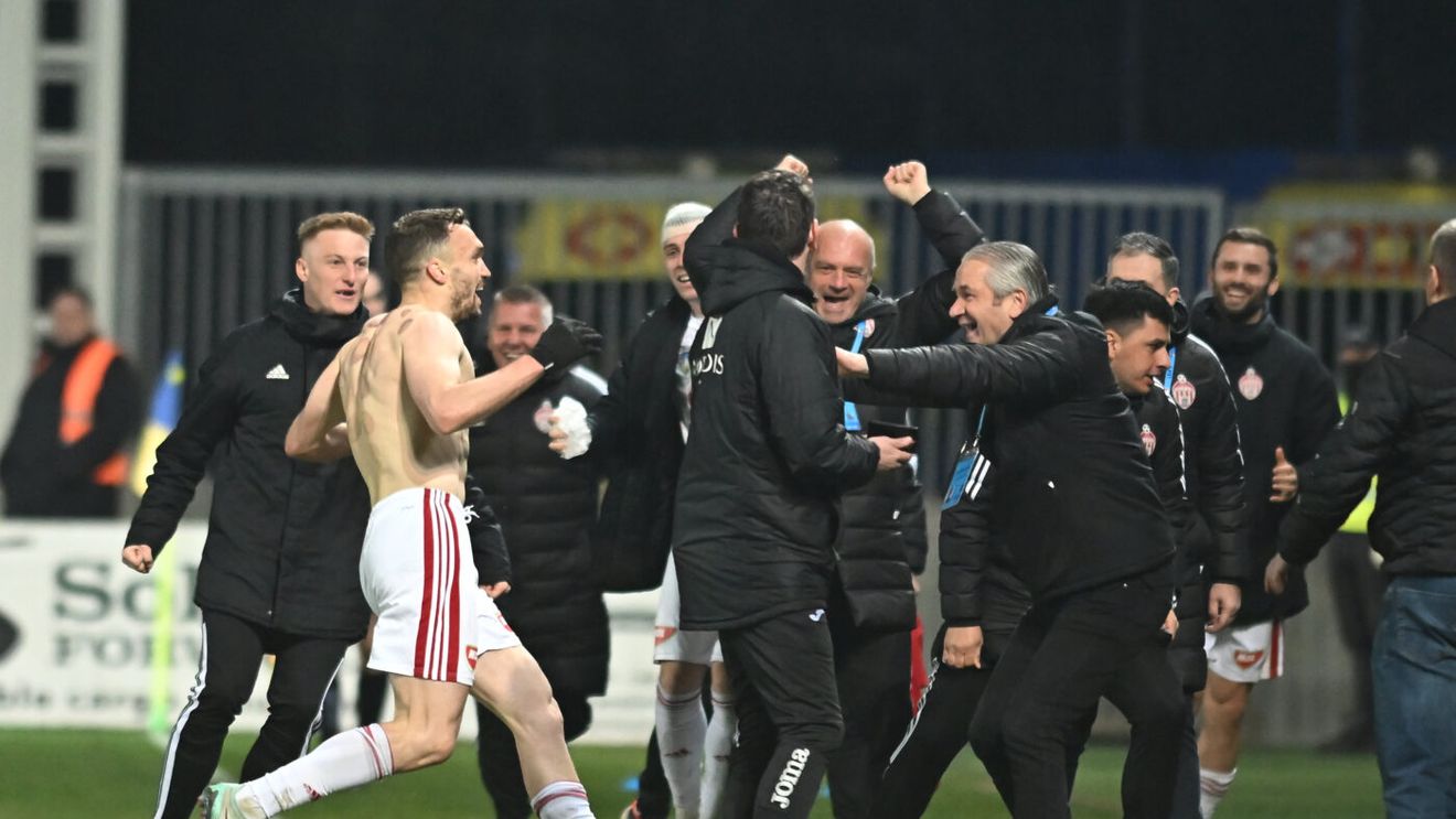 Atacantul care a stabilit componența play-off-ului recunoaște că a acționat din instinct și descrie bijuteria din prelungiri: „Atunci am înțeles! Nu mai speram”. A ajuns erou după un an și jumătate de suferință. EXCLUSIV