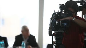 Variantă surpriză pentru drepturile TV ale Ligii 1: "Voi aduce la Ligă un contract mai mare decât precedentul!" Unde s-ar putea vedea meciurile 
