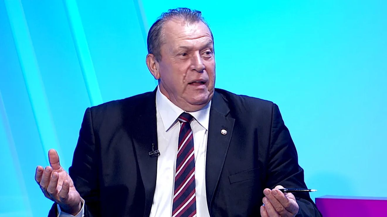 Transferul lui Alex Mitriță la FCSB are altă valoare acum, când Florinel Coman e ca și vândut de Gigi Becali. Helmut Duckadam, însă, nu crede că „Messi de România” va trăda Craiova