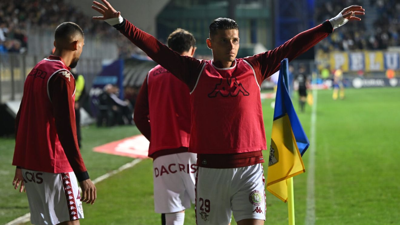 Alexandru Dobre și fanii Rapidului au făcut pace. Anunțul căpitanului după conflictul din Giulești