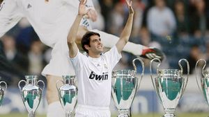 "Urziceniul poate să-l ia pe Nicoliță** așa cum poate Steaua să-l cumpere pe Kaka!"