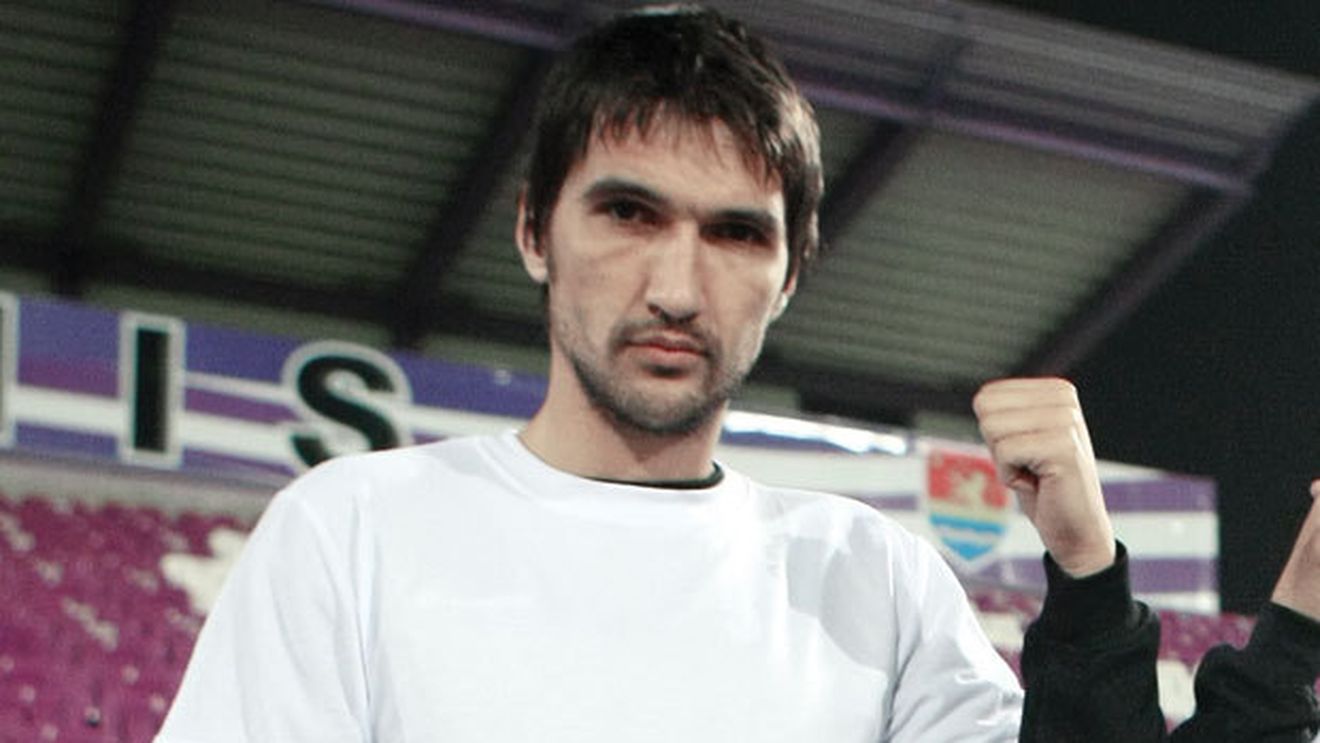 Alexa explică de ce a ales să semneze cu Rapid:** "Vreau să câștig trofee"