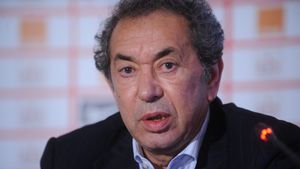 Nicolae Badea, luat la țintă pentru situația de la Dinamo: „E un mincinos notoriu! D-astea sunt probleme la echipă. Nimeni nu știe”