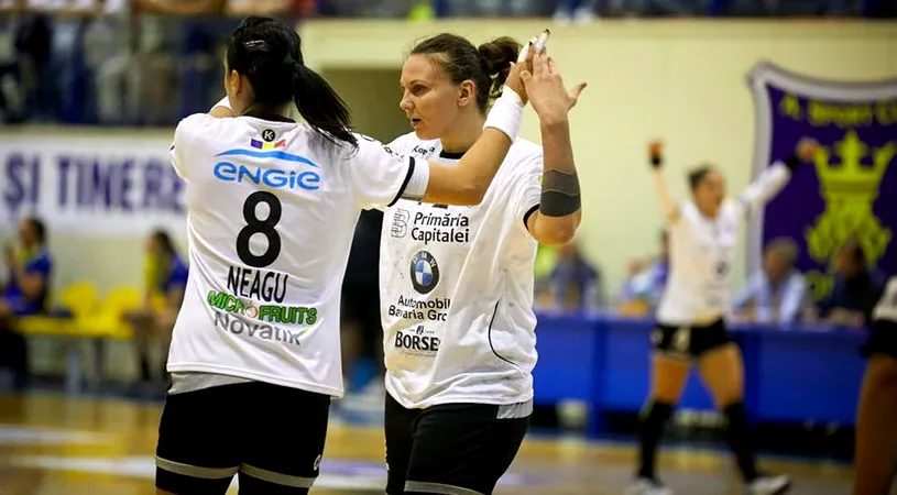 CSM București, chinuită la Brașov, în etapa a doua a Ligii Naționale feminine la handbal. Campioana s-a impus cu 22-20, dar Corona a condus până în minutul 42
