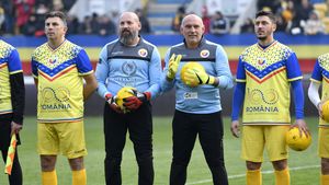 Costel Pană a ales între Stelea și Prunea și a dat exemplul unei gafe monumentale: „Cu Cagliari și-a băgat-o singur în poartă!”