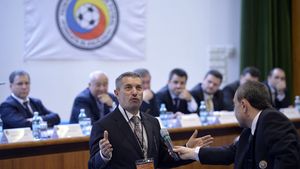 Vasile Avram a revenit la federație, în calitate de președinte al CCA, dar Burleanu nu înțelege cu ce se va ocupa: "Ce face, nu știu. L-am văzut pe holuri. Am rămas surprins că are 70 de zile de concediu"