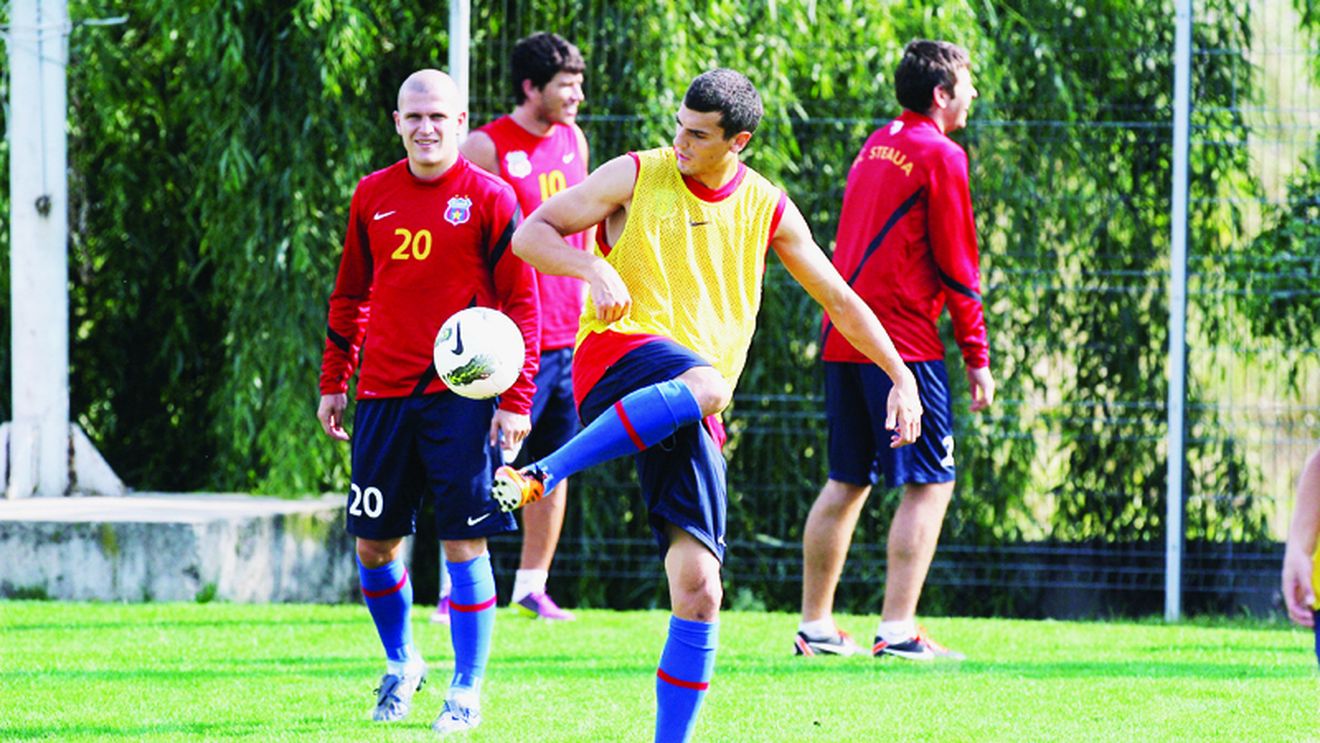 Steaua nu se oprește din transferat!** Au venit Nikolic și Bourceanu, urmează un jucător de un milion de euro