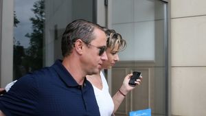 Scandalul dintre Reghecampf și Anamaria Prodan a ajuns în Bild. Ce au aflat jurnaliștii germani