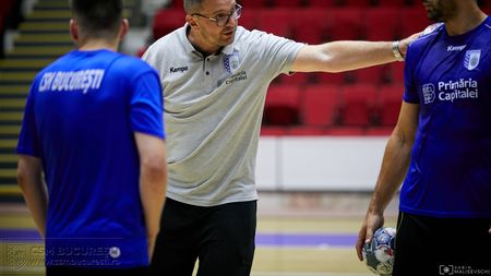CSM București a schimbat strategia din temelii la handbal masculin! Antrenorul a fost promovat din propria pepinieră, iar la echipă au mai rămas doar patru jucători străini