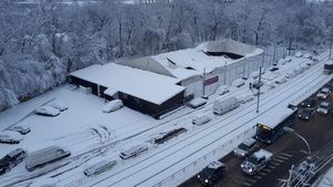 Fotbalul, afectat de ninsori! Baza din Ghencea a fost răpusă de zăpadă. ”Este păcat, aș spune sinistru!”