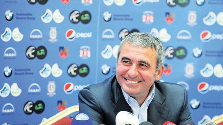 Hagi schimbă regulile!** "Regele", alături de Albertini, Hierro și Savicevic la FIFA Task Force: primele schimbări propuse