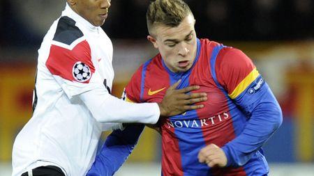 I-a eliminat din Ligă și acum e răsplătit!** United îl vrea pe noul Messi! Să-i fi păcălit culorile echipei la care joacă? :)