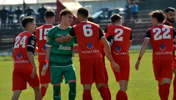 Ce se întâmplă cu jucătorii Reșiței după ratarea play-off-ului de Liga 2. Anunțul noului antrenor Leontin Doană