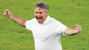 Hiddink, olandezul care a eliminat Olanda