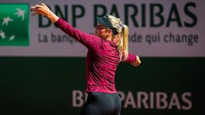 Donna Vekic, una dintre cele mai sexy jucătoare de tenis, a cucerit primul titlu după patru ani în circuitul WTA | GALERIE FOTO