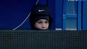 Gheorghe Hagi a speriat un copil de mingi, care a început să plângă: „S-a speriat de mine că sunt balaur!”