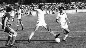 Agronomia, mai importantă decât Dobrin!** Știința a fost singurul club foarte aproape de a-i avea pe toți cei mai mari trei fotbaliști români din ultimii 50 de ani