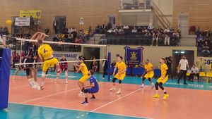 De neoprit! Olympiakos Pireu nu i-a dat nicio șansă Coronei. Campioana Greciei a câștigat clar manșa tur de la Brașov