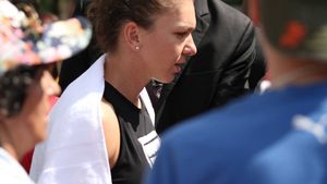 Încleștarea Halep - Pavliucenkova a fost oprită de ploaie. Scorul afișat de tabelă și când se reia disputa