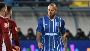 Denis Alibec, schimbat în prima repriză a meciului Farul - CFR Cluj! Ce a pățit atacantul