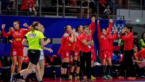 Preocupările lui Ambros Martin înaintea partidei România - Olanda. „Bineînțeles, trebuie să fim pregătiți pentru asta". Jucătoarea pentru care a insistat să o antreneze la Gyor: „Mi-a plăcut totul la ea!"