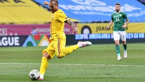 Denis Alibec a impresionat la echipa națională! Sfat de la un fost internațional: „Astfel nu va mai sta cu mâinile pe sus!”