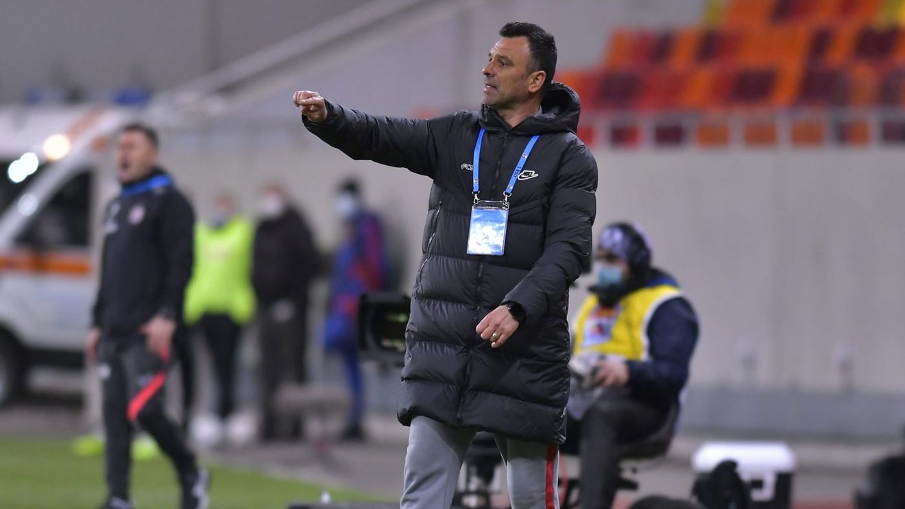 Toni Petrea, reacție surprinzătoare după ce FCSB a fost învinsă de Sepsi! Soluția după accidentarea lui Panțîru: „Și așa suntem 10 toți. Aducem jucători de la echipa a doua”