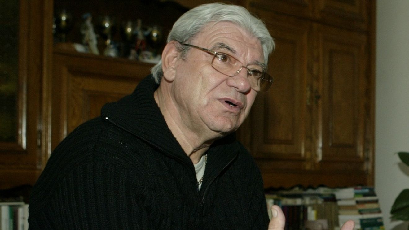 Ienei: "Dorinel poate scoate Steaua din criză dacă i se dă mână liberă!"