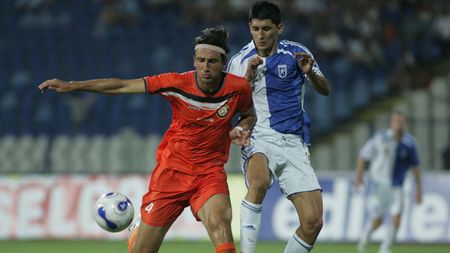 Frați cu sârbii! **"Hai să lăsăm Franța acasă!"