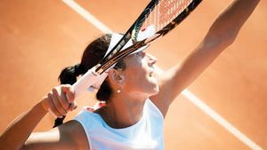 Alexandra Cadanțu** s-a calificat în turul doi la Cagnes-Sur-Mer