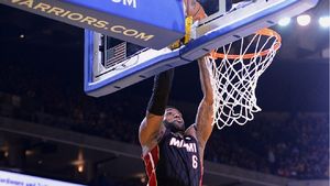 "Regele" scrie istorie! LeBron James e cel mai tânăr jucător care a atins cota de 20.000 de puncte marcate în NBA!