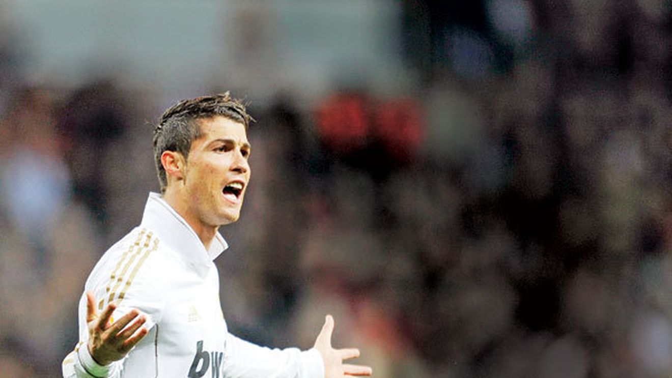 Război pe Bernabeu!** Huiduit de fani, CR7 a intrat și în gura presei pentru că nu s-a bucurat după ce a marcat