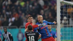Lovitură pentru FCSB! Vlad Chiricheș a făcut 71 de minute extraordinare cu PAOK, dar a ieșit accidentat și epuizat!