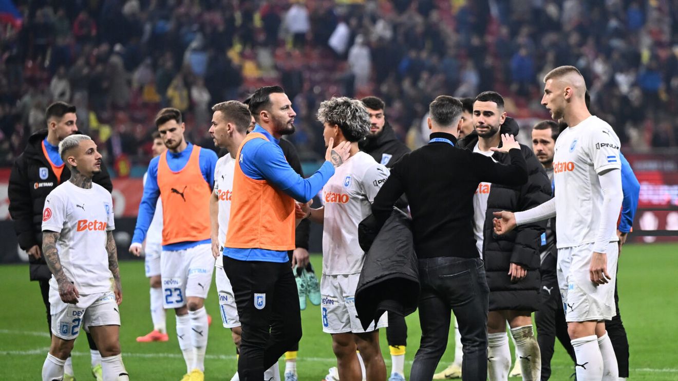Atacantul s-a accidentat în derby-ul Universitatea Craiova - FCSB şi are șanse minime să mai joace în acest sezon! EXCLUSIV