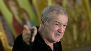 Gigi Becali și-a ales un nou favorit la DigiSport și nu e Ilie Dumitrescu: „Pe restul nu-i duce bibilica să vorbească”