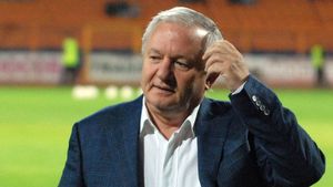 Adrian Porumboiu, atac dezlănțuit împotriva lui Gigi Becali: „Bagă, bă, 15 milioane de euro şi ia-ți tu doar 5”