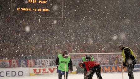 Scuze '100% românești' pentru meciul în care Steaua își juca sezonul "european"!** MOTIVUL incredibil pentru care roș-albaștrii puteau retrăi 'momentul' Villarreal