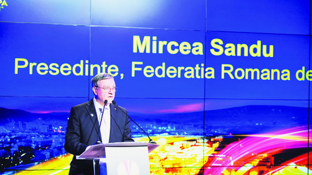 Încolțit de DNA și atacat de presă,** "Nașul" se gândește la retragere!