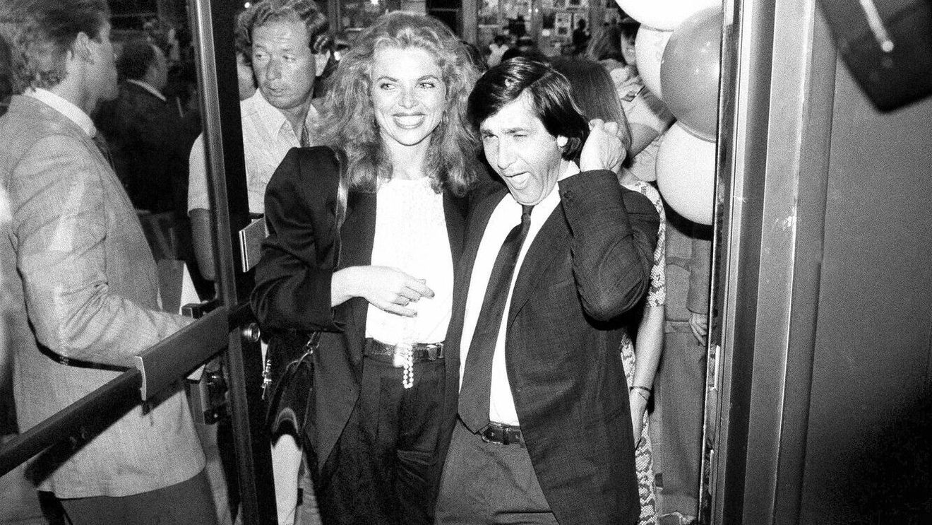 Ce face acum Alexandra King, femeia cu care Ilie Năstase s-a căsătorit în SUA, la o nuntă cu Donald Trump invitat. Actrița a păstrat numele tenismenului român