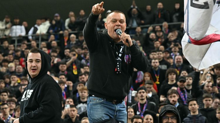 Liderul fanilor FCSB l-a făcut praf pe Edjouma și i-a cerut achiziții lui Gigi Becali: „Să se facă transferurile promise”
