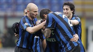 Chivu înscrie golul victoriei în Inter-Cesena 3-2
