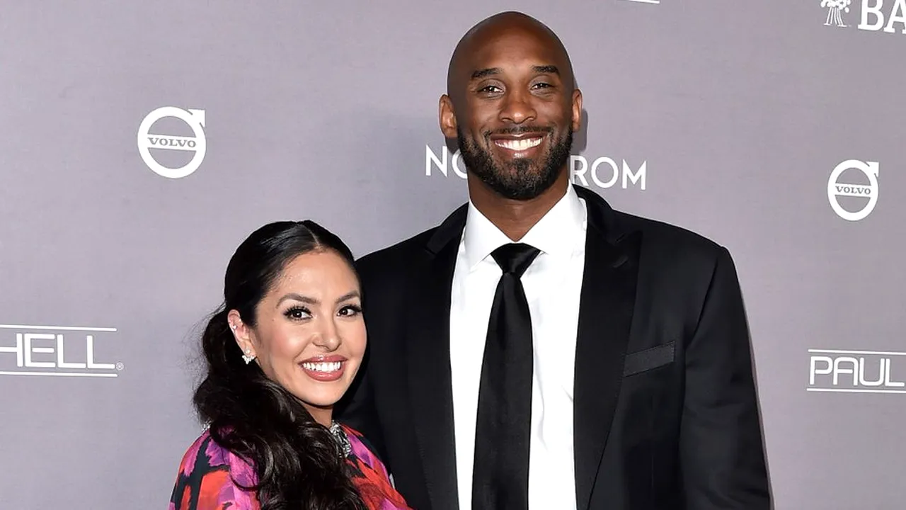 Primul mesaj al soţiei lui Kobe Bryant după accidentul de elicopter în care și-au pierdut viața fostul star NBA și Gianna, fiica sa: 