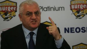 Dragomir: "Am schimbat legea din cauza lui Becali"